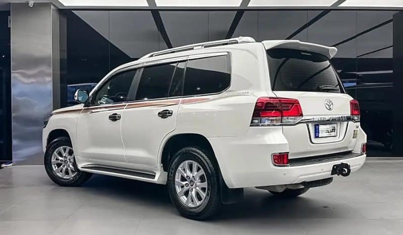
								Toyota Land Cruiser – 2018-04 full									