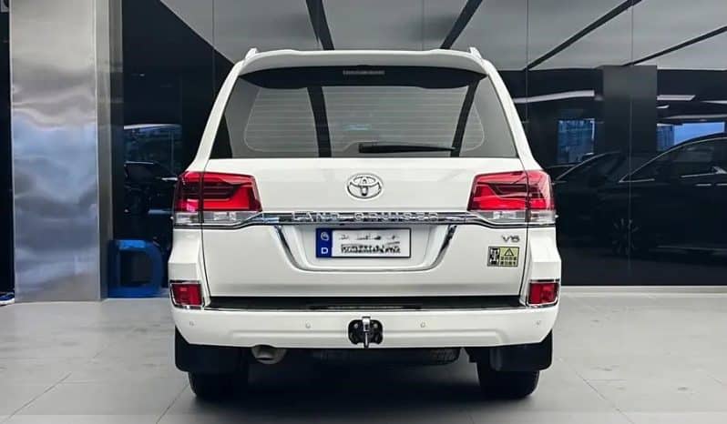 
								Toyota Land Cruiser – 2018-04 full									