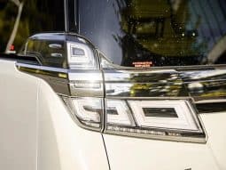 
										Toyota Vellfire 2.5L 2020-05 full									