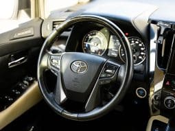 
										Toyota Vellfire 2.5L 2020-05 full									