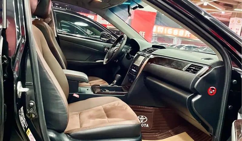 
								Toyota Camry 2.5L 2017-01 full									