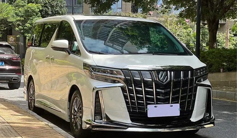 Toyota Crown Hybrid 2.5L HV Deluxe Edition 2021 1