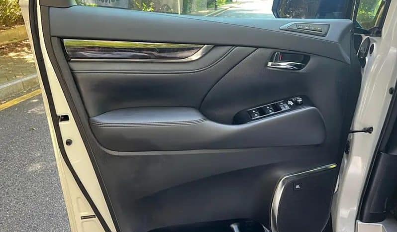 
								Toyota Vellfire 2.5L 2021-04 full									