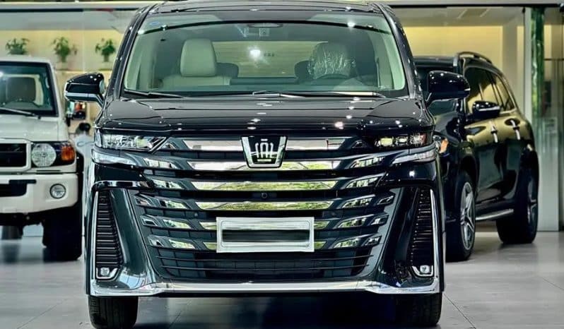 Toyota Crown Hybrid Executive Edition 2024 1