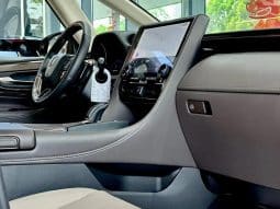
										Toyota Crown Vellfire 2.5L full									