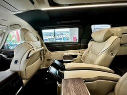 
										Toyota Crown Vellfire 2.5L full									