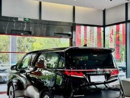 
										Toyota Crown Vellfire 2.5L full									