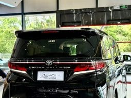 
										Toyota Crown Vellfire 2.5L full									