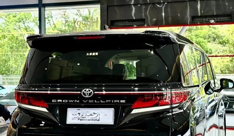 
								Toyota Crown Vellfire 2.5L full									