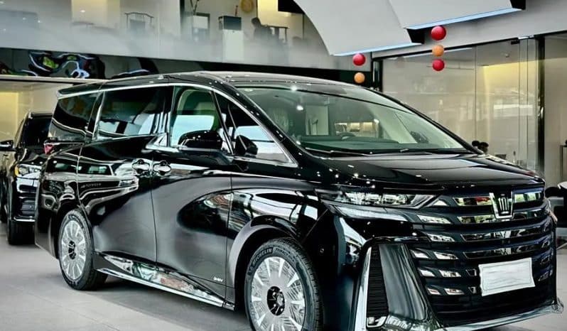 
								Toyota Crown Vellfire 2.5L full									