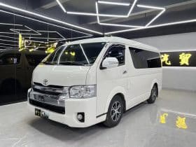 Toyota Hiace 2.7L 2016-01