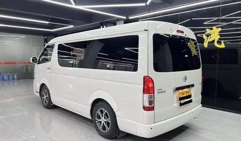 
								Toyota Hiace 2.7L 2016-01 full									