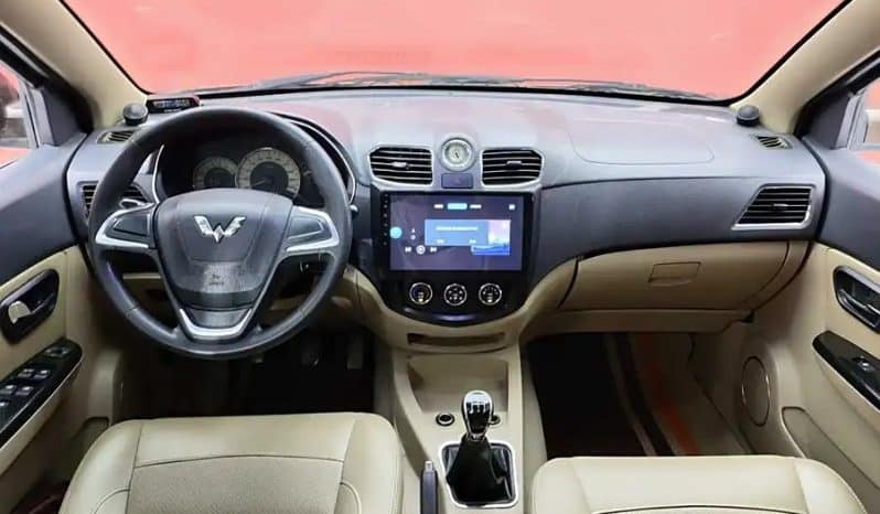 
								Wuling Hongguang 1.5L 2014-01 full									