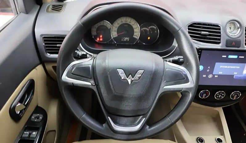 
								Wuling Hongguang 1.5L 2014-01 full									