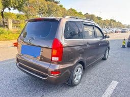 
										Dongfeng Fengguang 1.5L 2015-02 full									
