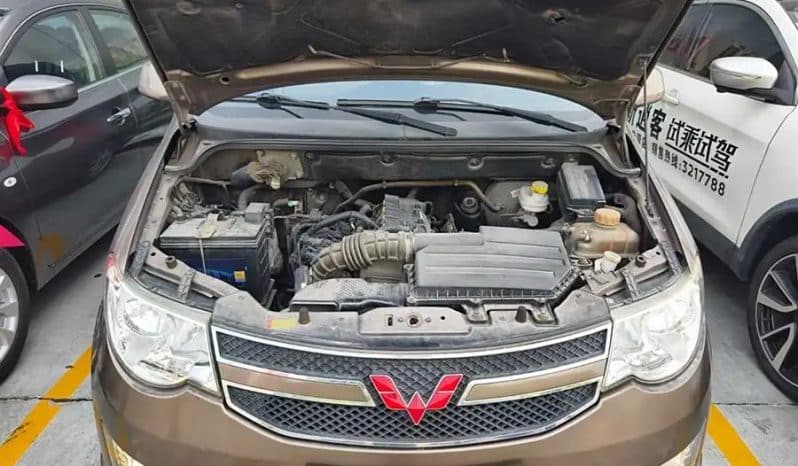 
								Wuling Hongguang 1.5L 2017-12 full									