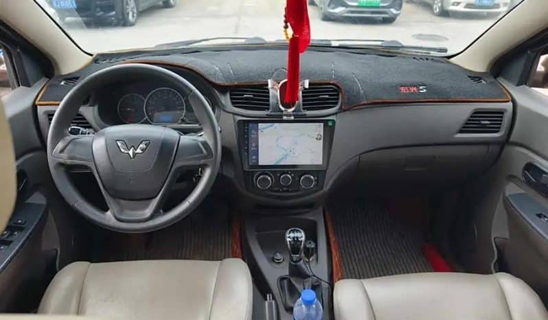 
								Wuling Hongguang 1.5L 2017-12 full									