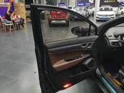 
										GEELY Emgrand GS 1.3T 2018-01 full									