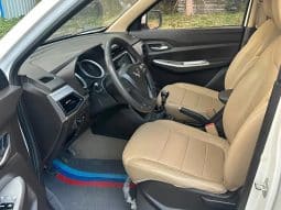
										Wuling Hongguang 1.5L 2019-09 full									