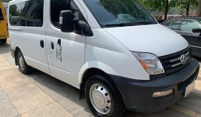 2019 Xintu V80 2.5T Classic AMT Commercial Travel Short Wheelbase Low Top 9 Seater 1