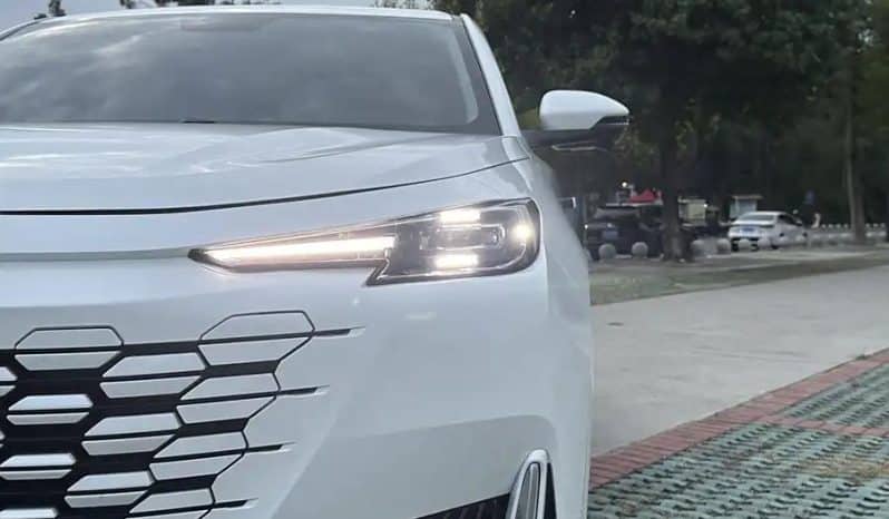 
								Changan UNI-K 2.0T 2023-01 full									