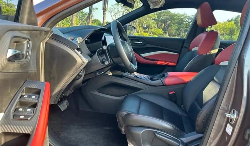 
								MG MG5 1.5L 2021-07 full									