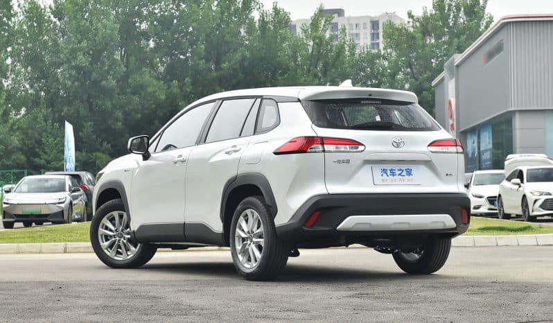 
								Toyouta COROLLA CROSS full									