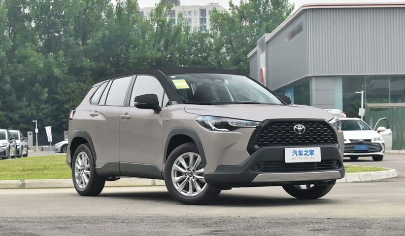 
								Toyouta COROLLA CROSS full									