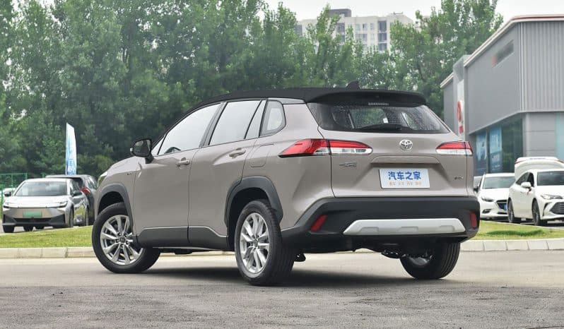 
								Toyouta COROLLA CROSS full									