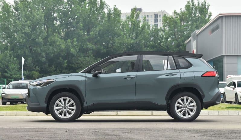 
								Toyouta COROLLA CROSS full									