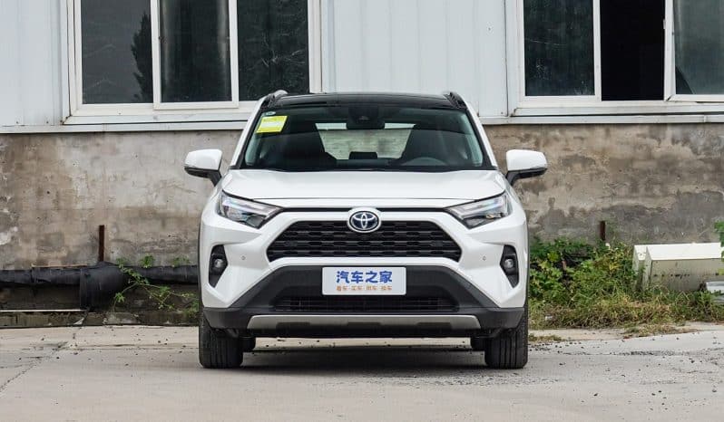 
								Toyota RAV4 full									
