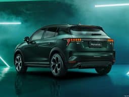 Lynk&Co 06