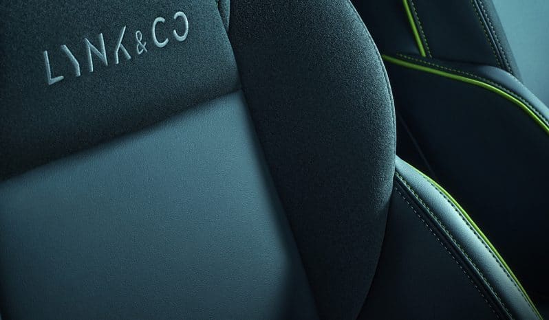 
								Lynk&Co 06 full									