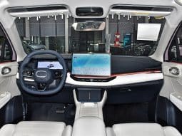 
										Lynk&Co 06 full									