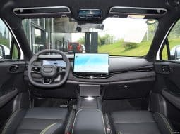 
										Lynk&Co 06 full									