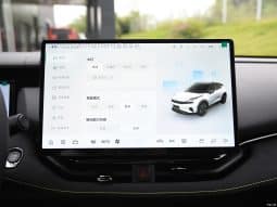 
										Lynk&Co 06 full									