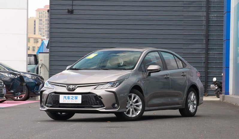 
								Toyota Corolla full									