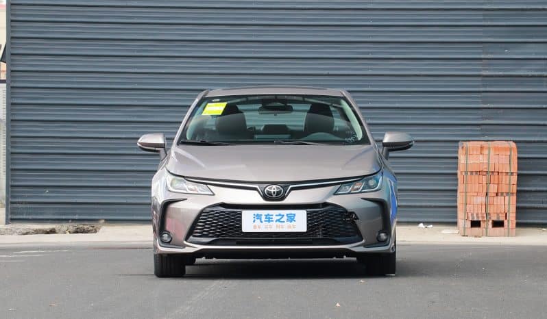 
								Toyota Corolla full									