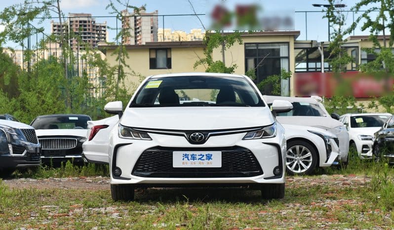 
								Toyota Corolla full									