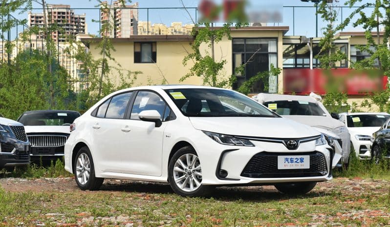 
								Toyota Corolla full									