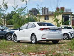 
										Toyota Corolla full									