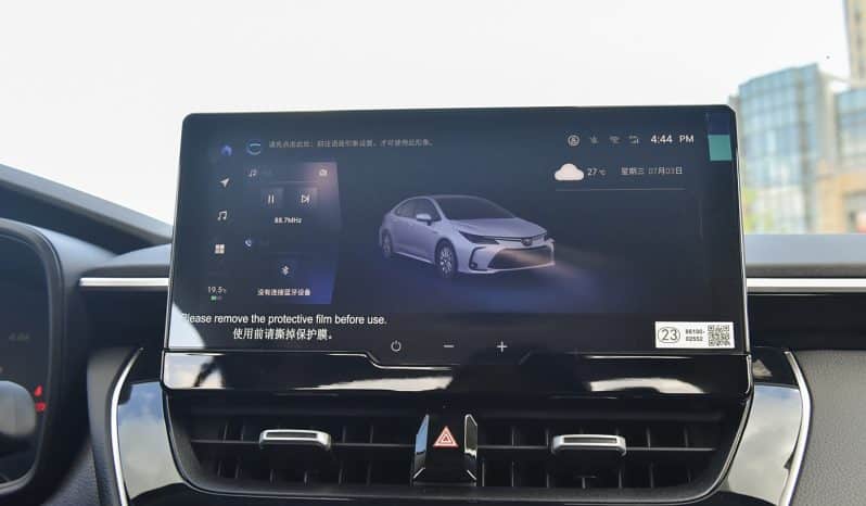 
								Toyota Corolla full									
