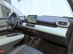 
										Wuling Bing-go EV full									
