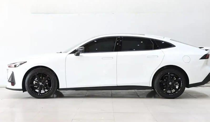 
								Changan UNI-V 1.5T 2023-04 full									